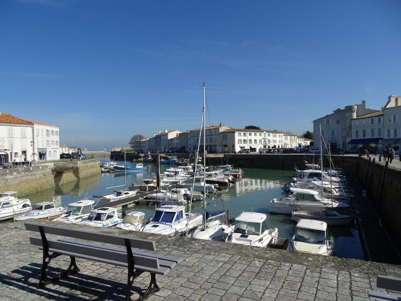 Appartement Liseron Saint-Martin-de-Re Bagian luar foto